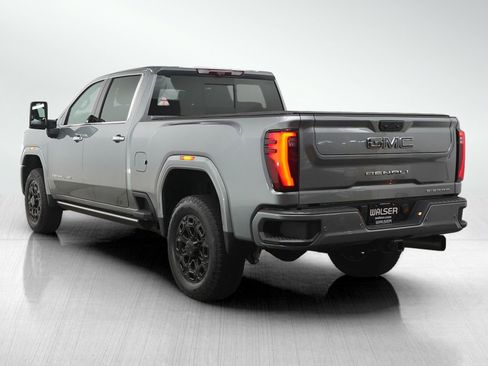 Used 2024 GMC Sierra 2500 Denali Ultimate AWD/4WD image 3