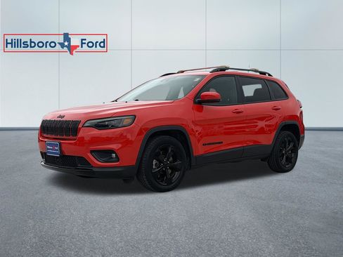 Used 2021 Jeep Cherokee Latitude Plus image 1