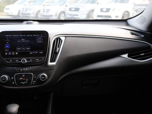 Used 2024 Chevrolet Malibu RS image 23