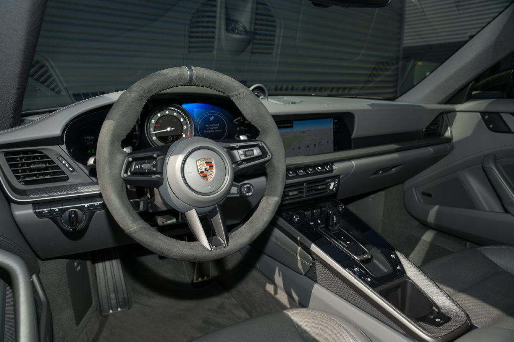 Certified 2023 Porsche 911 Carrera S RWD image 30