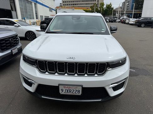Used 2024 Jeep Grand Cherokee Limited 4xe AWD/4WD image 7