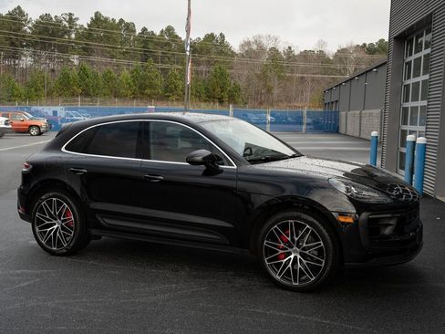 Used 2022 Porsche Macan S w/ Premium Package Plus AWD/4WD image 24