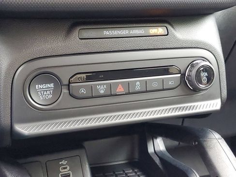 Certified 2025 Ford Bronco Sport Big Bend AWD/4WD image 31