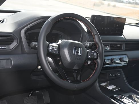 New 2026 Honda Pilot Sport image 4