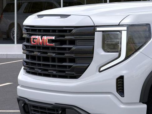 New 2024 GMC Sierra 1500 Elevation image 13