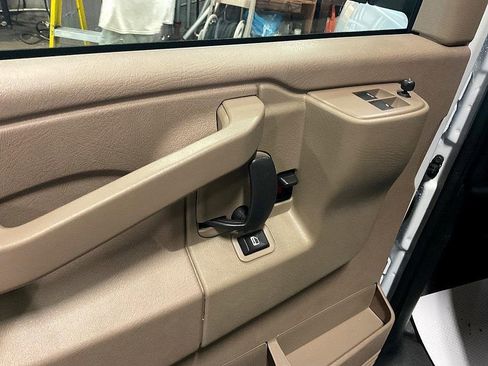 New 2025 Chevrolet Express 2500 w/ Driver Convenience Package image 20