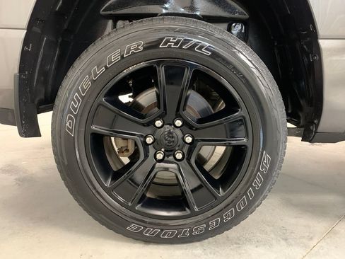 Used 2021 RAM 1500 Big Horn AWD/4WD image 25