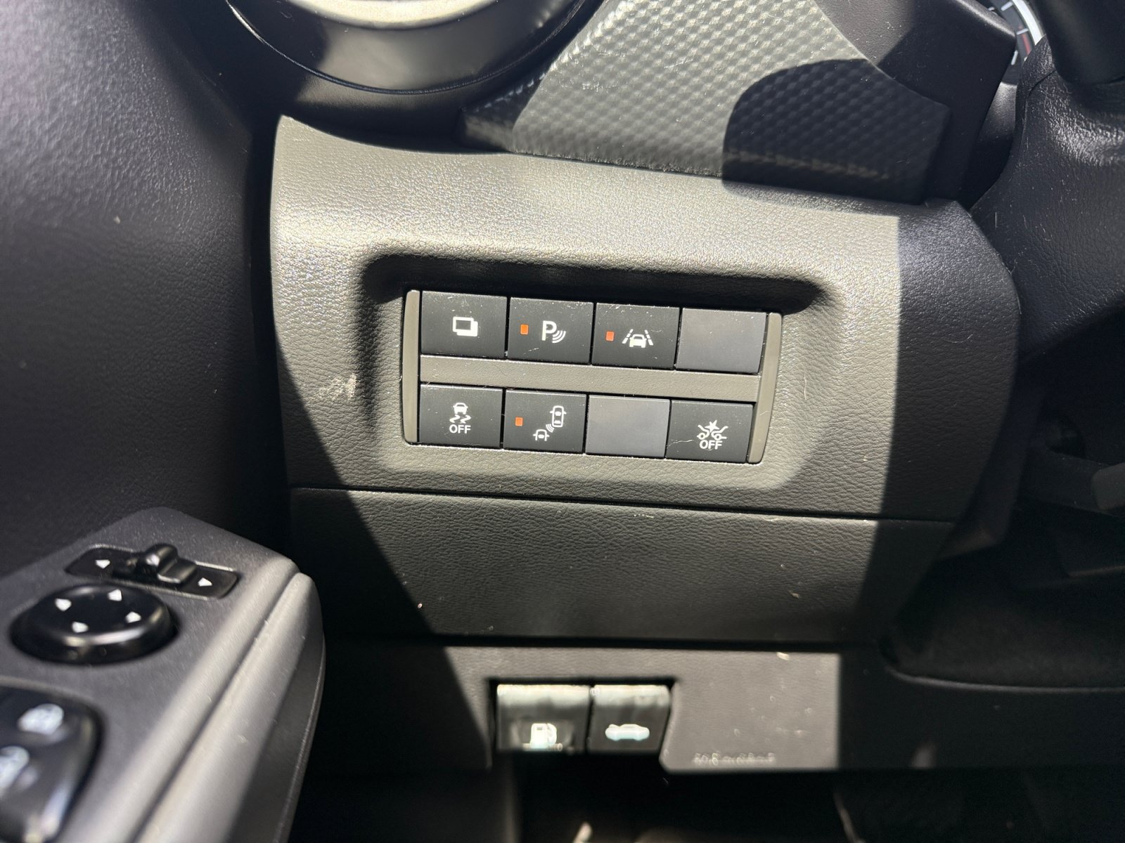 Used 2024 Nissan Kicks S FWD image 26