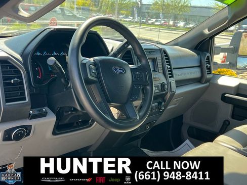 Used 2020 Ford F550 2WD Regular Cab Super Duty image 12