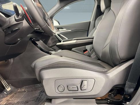 Certified 2026 BMW X2 M35i AWD/4WD image 5