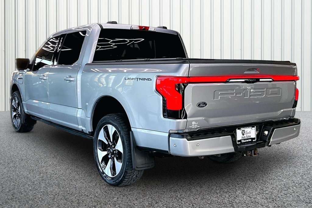 Used 2023 Ford F150 Lightning Platinum AWD/4WD image 4
