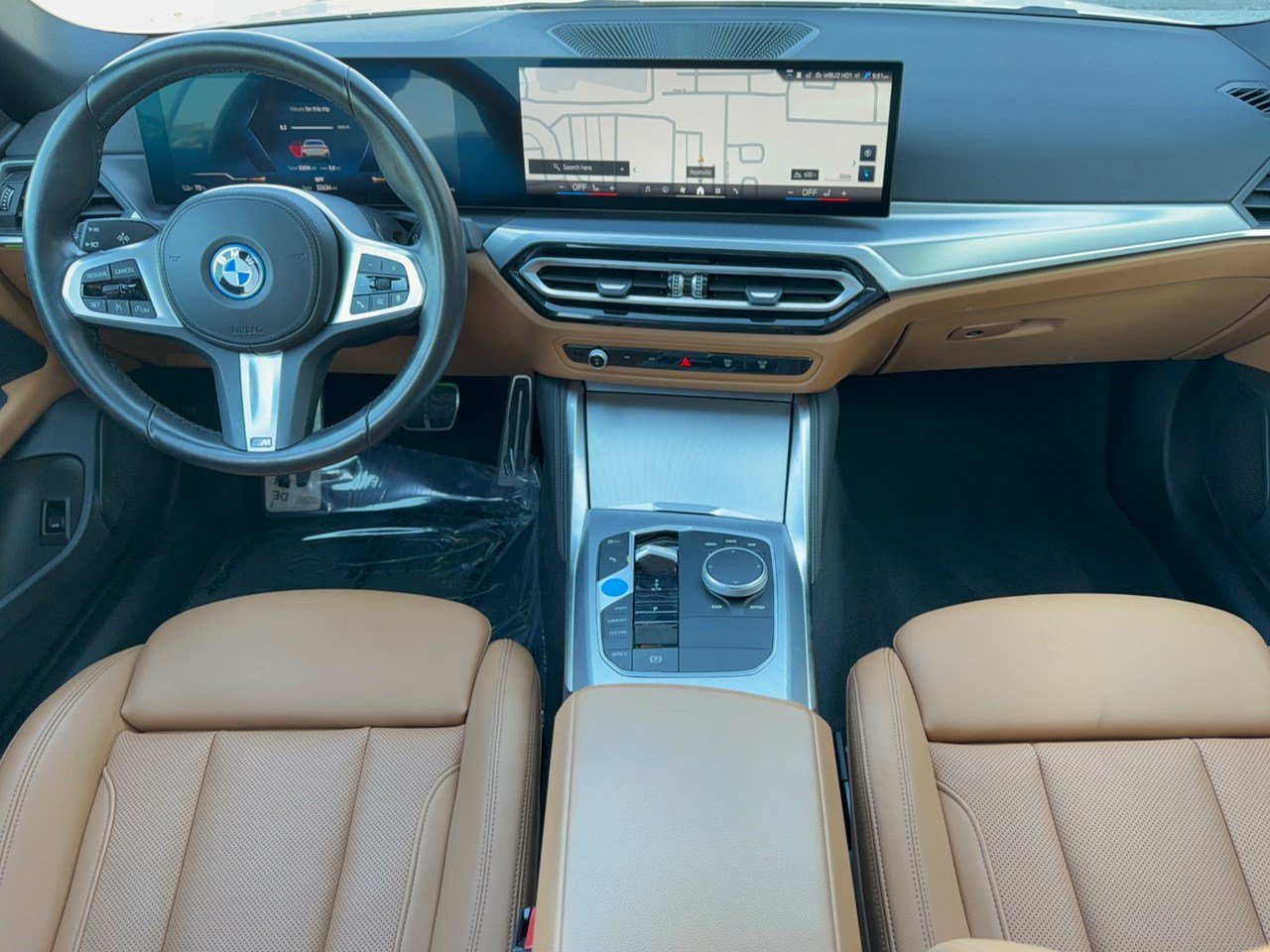 Certified 2024 BMW i4 eDrive35 w/ M Sport Package RWD image 17