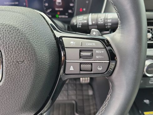 Used 2024 Honda Civic Sport Touring image 14