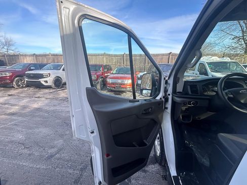 Certified 2023 Ford Transit 350 XLT image 16