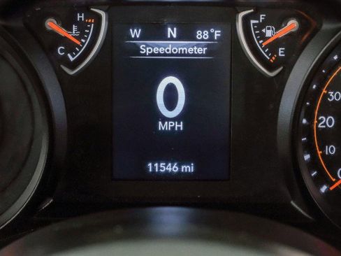 Used 2024 Jeep Wrangler Unlimited Sport image 17