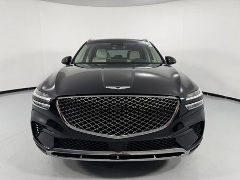 Used 2024 Genesis GV70 2.5T w/ Advanced Package AWD/4WD image 2