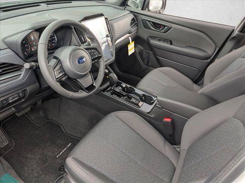 Used 2026 Subaru Forester Premium AWD/4WD image 3