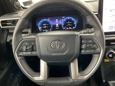 Used 2026 Toyota 4Runner Limited AWD/4WD image 22