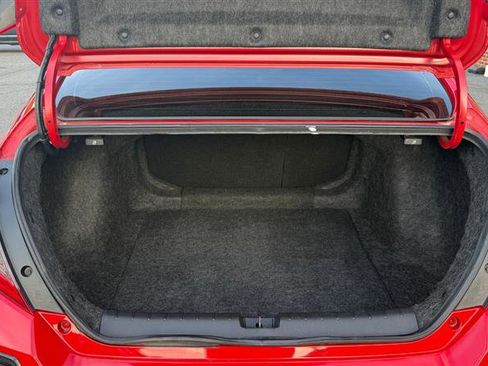 Used 2018 Honda Civic Si image 18