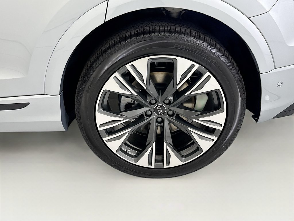 Used 2026 Audi Q8 Premium Plus w/ Premium Plus Package AWD/4WD image 31