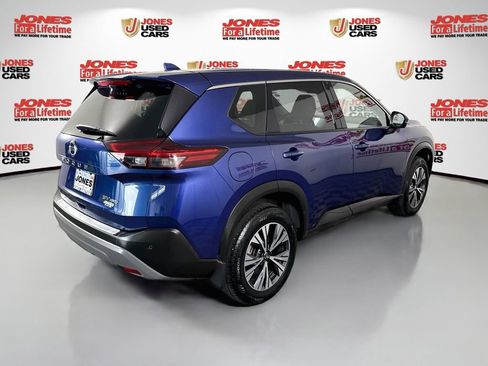Certified 2021 Nissan Rogue SV AWD/4WD image 15