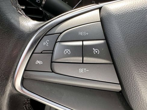 Used 2023 Cadillac XT5 Luxury AWD/4WD image 16
