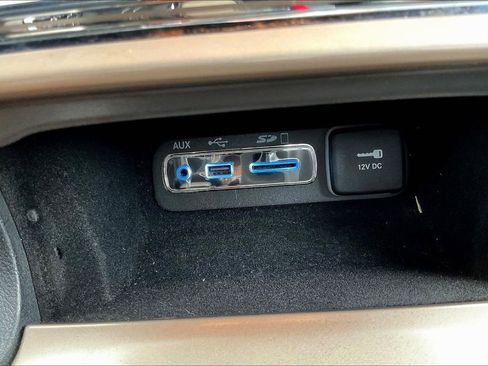 Used 2016 Jeep Grand Cherokee Limited w/ Trailer Tow Group IV RWD image 16