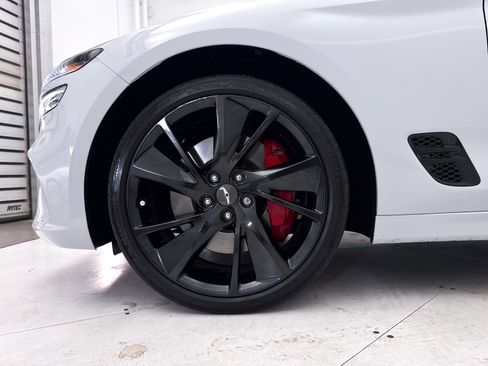 Used 2023 Genesis G70 3.3T w/ Sport Prestige Package RWD image 17
