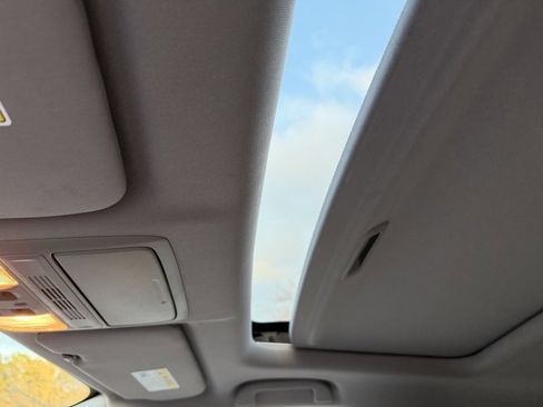 Used 2021 Honda CR-V EX image 27