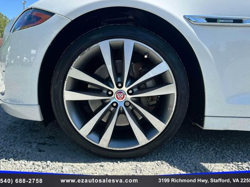 Used 2017 Jaguar XJ R-Sport AWD/4WD image 10