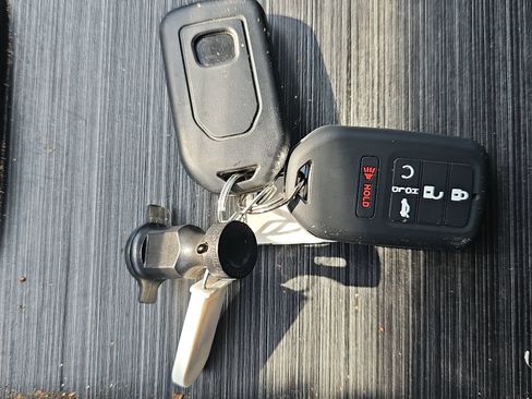 Used 2019 Honda Pilot EX image 10