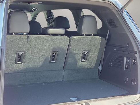 New 2026 Buick Enclave Sport Touring w/ Super Cruise Package FWD image 9