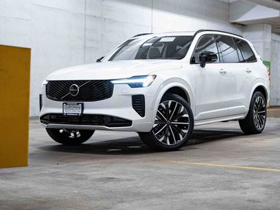 New 2026 Volvo XC90 B6 Ultra w/ Protection Package Premier