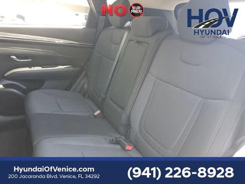 Certified 2022 Hyundai Tucson SEL FWD image 14