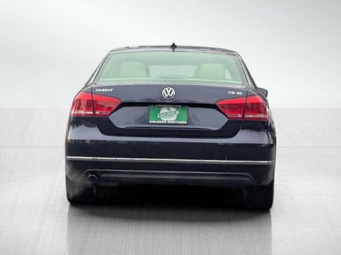 Used 2015 Volkswagen Passat 1.8T SE image 5