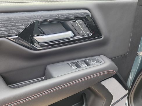 New 2026 GMC Yukon AT4 Ultimate image 13