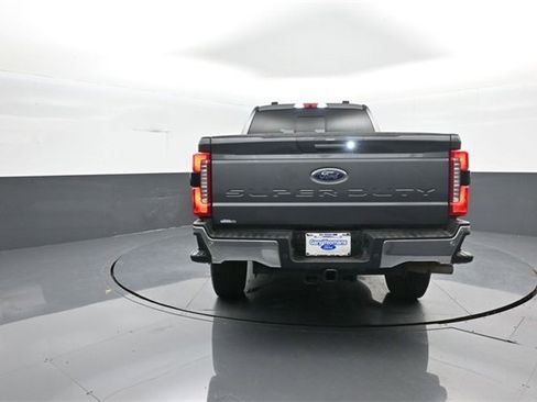 Used 2023 Ford F350 Lariat w/ Tow Technology Package image 6