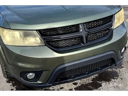 Used 2018 Dodge Journey SXT w/ Safe & Sound Group image 33