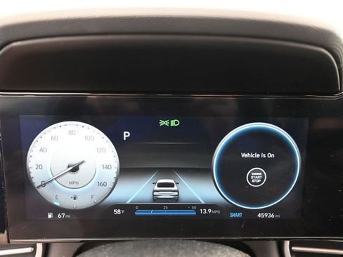 Used 2023 Hyundai Elantra SEL w/ Convenience Package FWD image 17