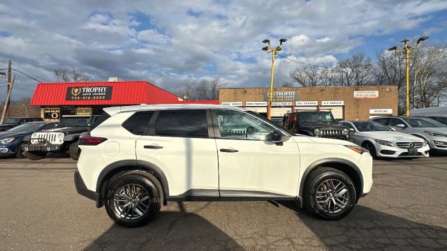 Used 2021 Nissan Rogue S AWD/4WD image 4