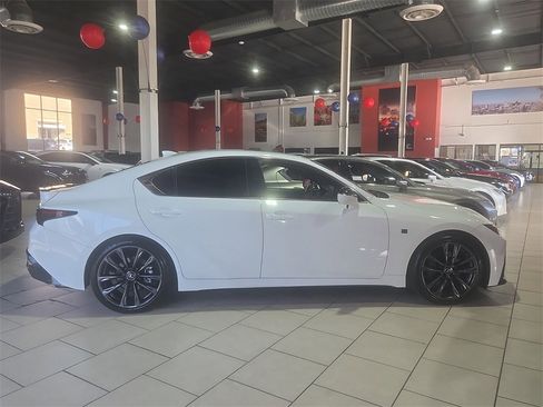 Used 2024 Lexus IS 350 F Sport image 4