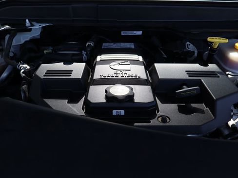 Used 2024 RAM 3500 SLT w/ Quick Order Package 2YG SLT image 28