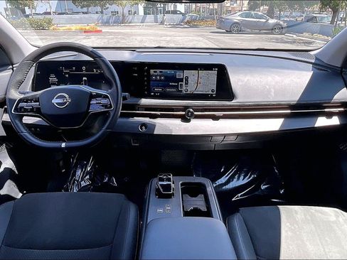 Used 2024 Nissan Ariya FWD image 15
