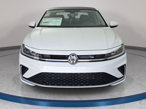 New 2026 Volkswagen Jetta SE image 2