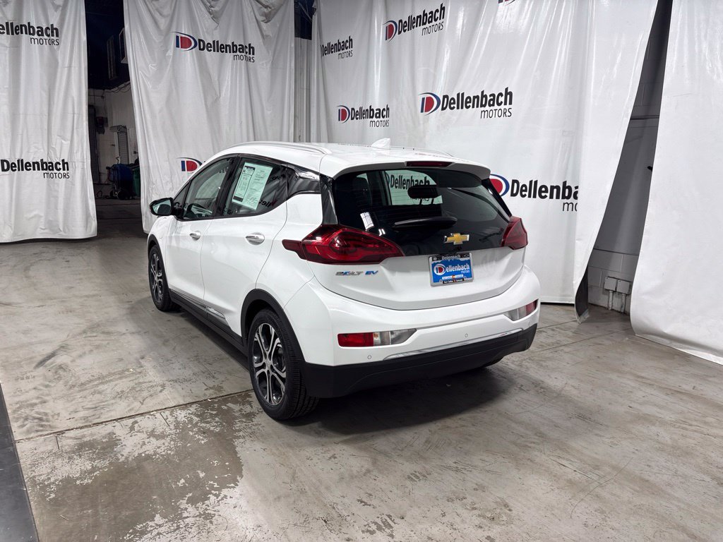 Used 2020 Chevrolet Bolt Premier w/ Infotainment Package FWD image 3