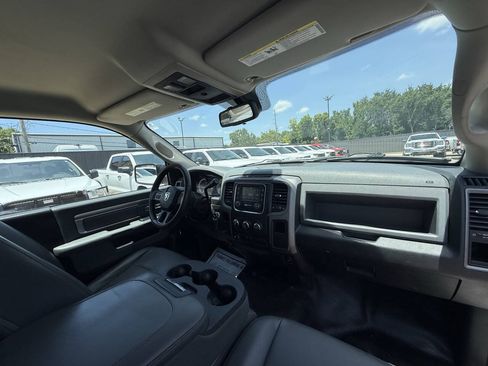 Used 2014 RAM 2500 Tradesman RWD image 13