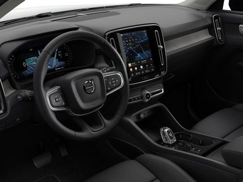 New 2026 Volvo XC40 B5 Plus w/ Protection Package Premier image 4