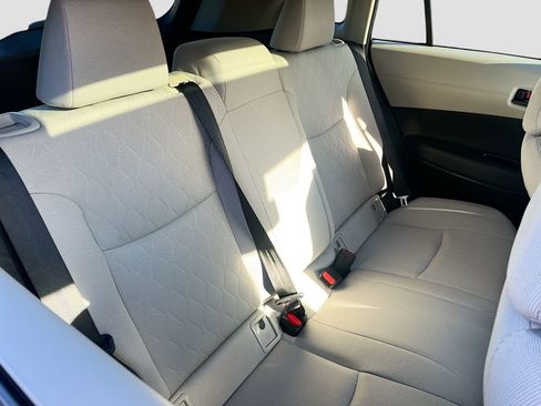 Used 2025 Toyota Corolla Cross LE FWD image 26