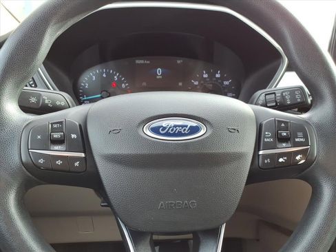 Certified 2020 Ford Escape SE image 28