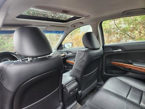 Used 2012 Honda Accord EX-L image 18
